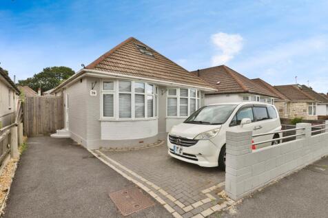 4 bedroom bungalow for sale