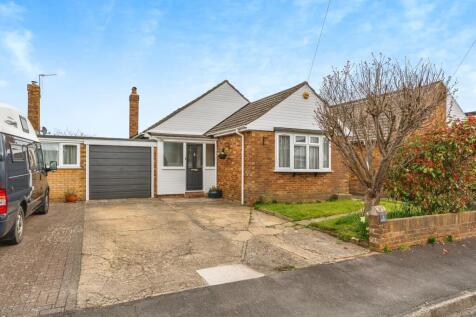 3 bedroom bungalow for sale