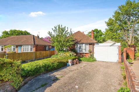 2 bedroom bungalow for sale