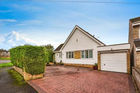 3 bedroom bungalow for sale