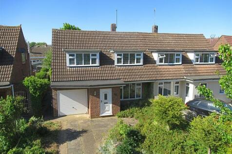 4 bedroom semi-detached house for sale