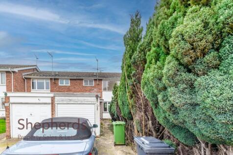 Beechfield, Hoddesdon EN11 3 bed terraced house for sale