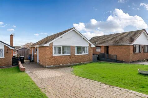2 bedroom bungalow for sale