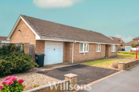 3 bedroom detached bungalow for sale