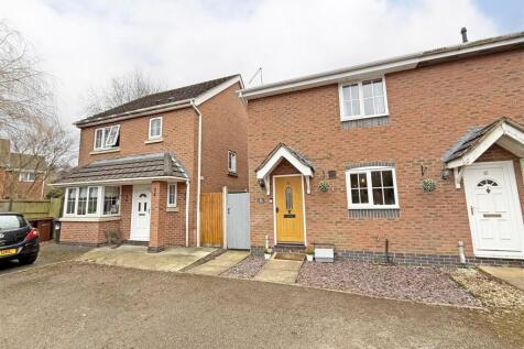 2 bedroom end of terrace house for sale