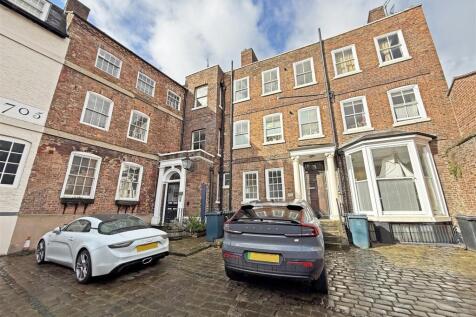 Rodney House, School Gardens, Shrewsbury 2 bed apartment for sale