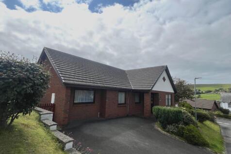 4 bedroom bungalow for sale