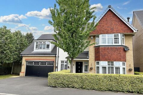 Malkins Wood Lane, Manchester M28 5 bed property for sale