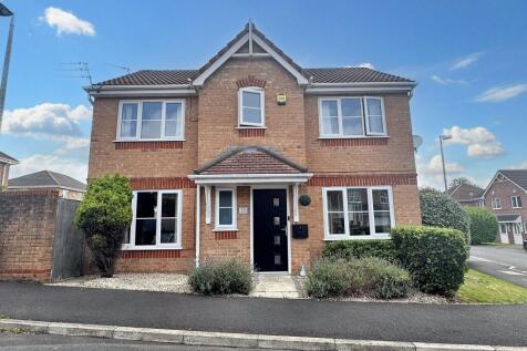 Threadmill Lane, Manchester M27 3 bed detached house for sale
