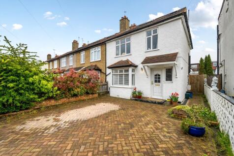 Lock Road, Richmond, TW10 4 bed end of terrace house for sale