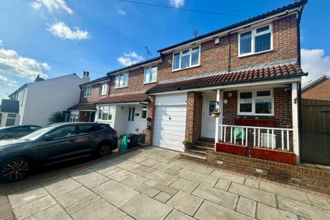 Plantation Road, Hextable, Swanley... 4 bed end of terrace house for sale