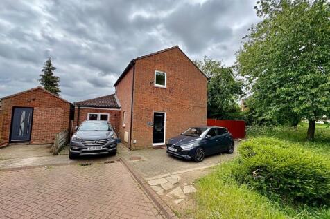 Holliday Close, Crownhill, Milton... 4 bed detached house for sale