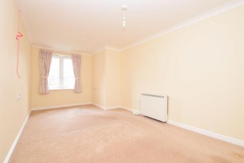 London Road, Redhill, Surrey 1 bed flat for sale