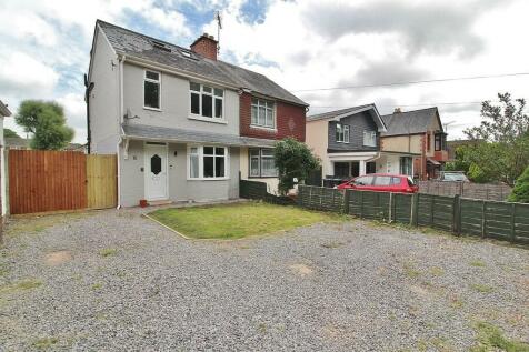 3 bedroom semi-detached house for sale