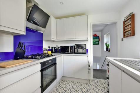 Havelock Road, Kings Langley, WD4 1 bed maisonette for sale