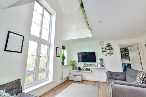 3 bedroom duplex for sale