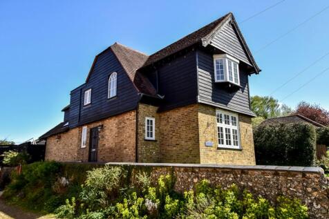The Street, Chipperfield, WD4 4 bed detached house for sale