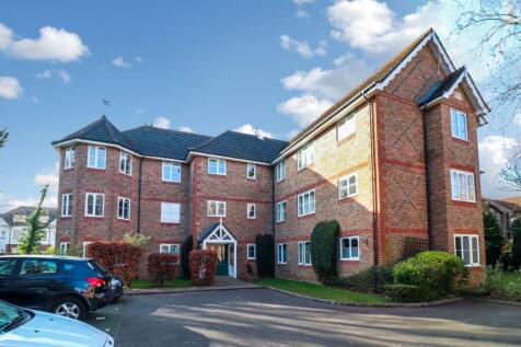 Halsey Road, Watford, WD18 2 bed flat for sale