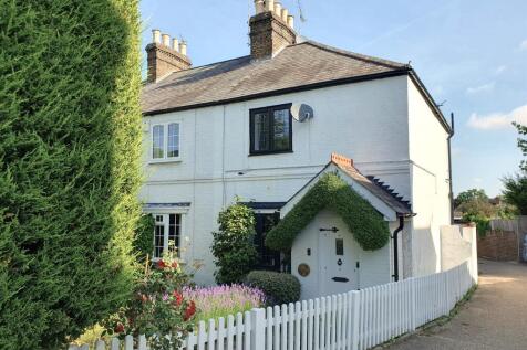 2 bedroom cottage for sale