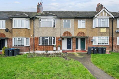 2 bedroom maisonette for sale