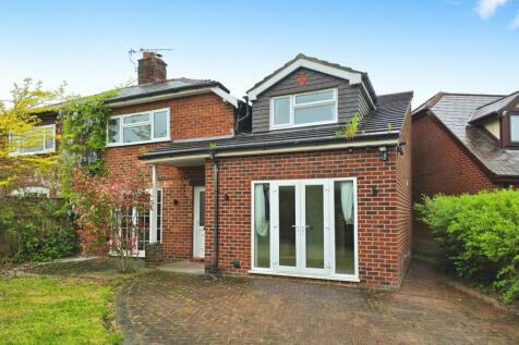 5 bedroom semi-detached house for sale