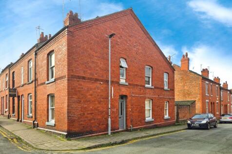 Leonard Street, Chester, Cheshire, CH1 4 bed end of terrace house for sale