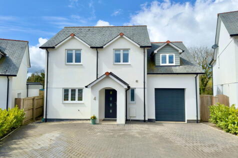 Rosevale Gardens, St Teath, PL30 4 bed detached house for sale