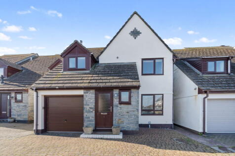 PADSTOW, PL28 6 bed end of terrace house for sale
