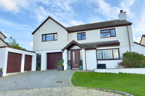 Padstow, PL28 5 bed detached house for sale