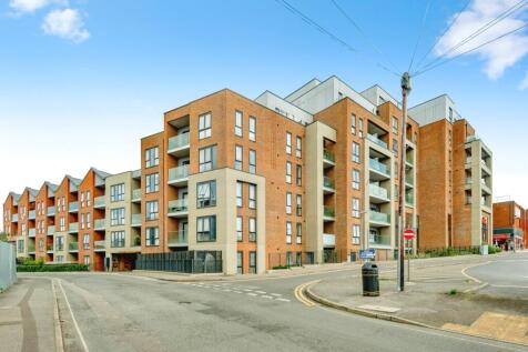 1 bedroom flat for sale