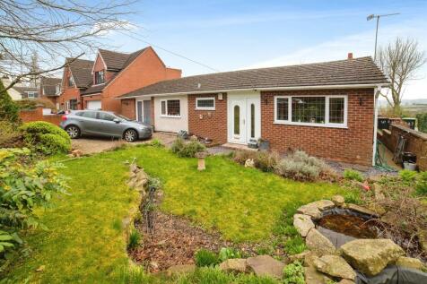 4 bedroom detached bungalow for sale