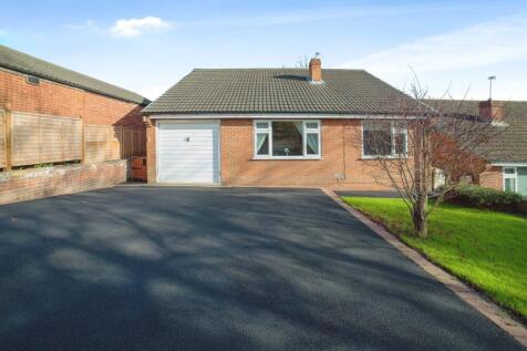 4 bedroom detached bungalow for sale