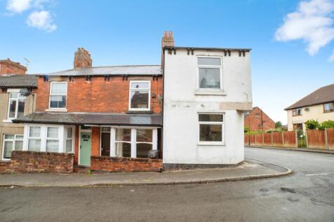 2 bedroom end of terrace house for sale