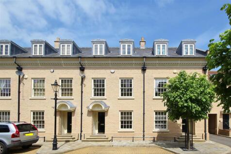 River Place, St. Ives, Cambs, PE27 4 bed townhouse for sale