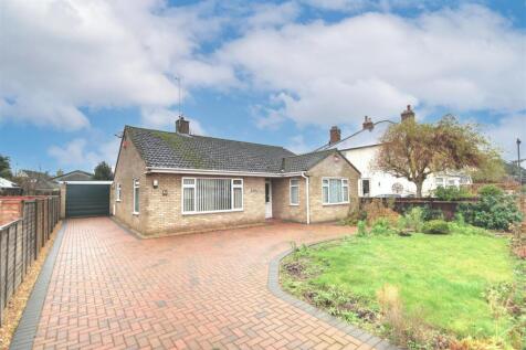 3 bedroom detached bungalow for sale