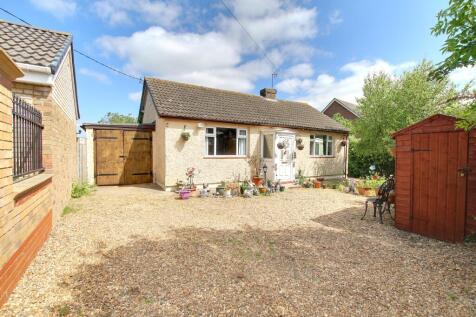 Harris Lane, Wistow, PE28 2 bed detached bungalow for sale