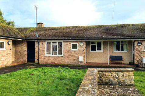 Tile Court, Derry Hill, Calne 1 bed terraced bungalow for sale