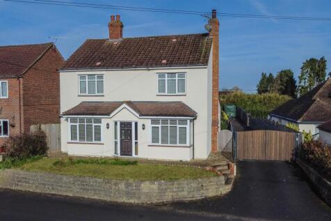 Pavenhill, Purton 4 bed detached house for sale