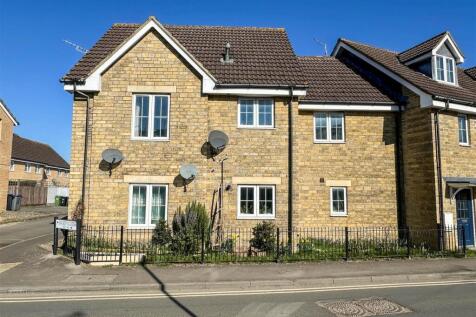 2 bedroom maisonette for sale