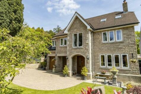 6 bedroom detached house for sale