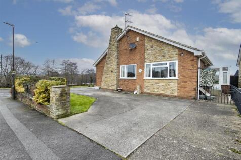 Larch Way, Brockwell, Chesterfield 3 bed detached bungalow for sale