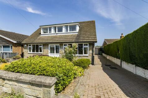 4 bedroom detached bungalow for sale