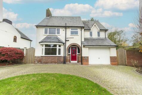The Green, Hasland, Chesterfield 4 bed detached house for sale