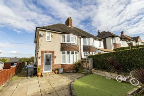 Paxton Road, Tapton, Chesterfield 3 bed semi