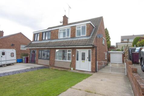 Parkland Drive, Wingerworth... 3 bed semi
