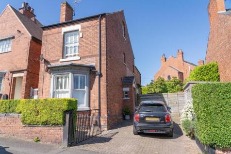 New Queen Street, Chesterfield 3 bed detached house for sale