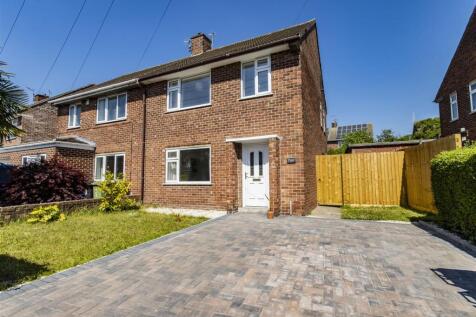 Burbage Road, Staveley, Chesterfield 3 bed semi