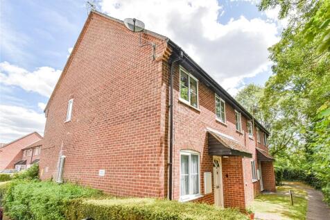 Studio flat for sale
