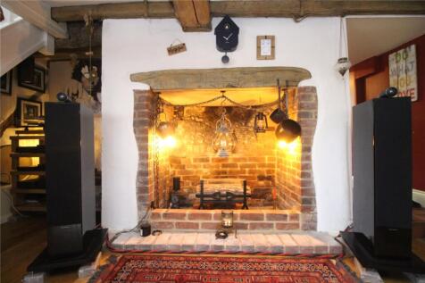 1 bedroom cottage for sale
