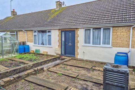 2 bedroom terraced bungalow for sale